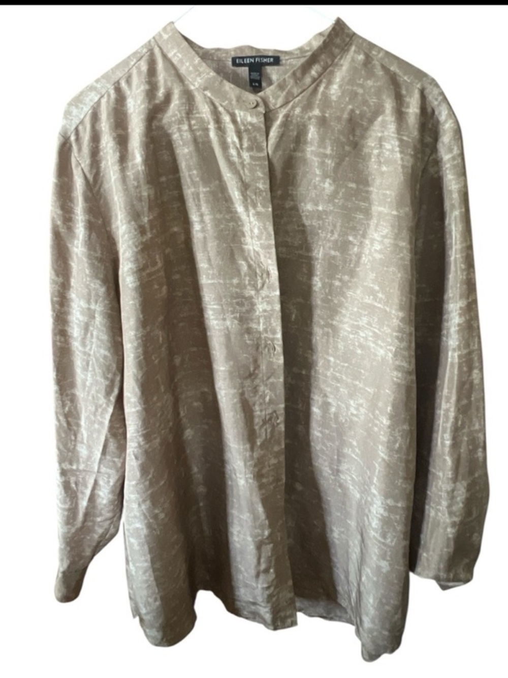 Eileen fisher Shadow tan gold long sleeve beautiful 100% silk blouse L